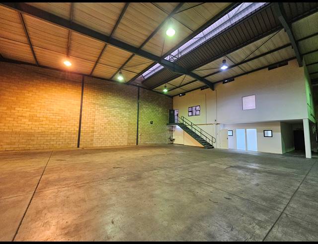 518M² WAREHOUSE TO LET IN LINBRO PARK